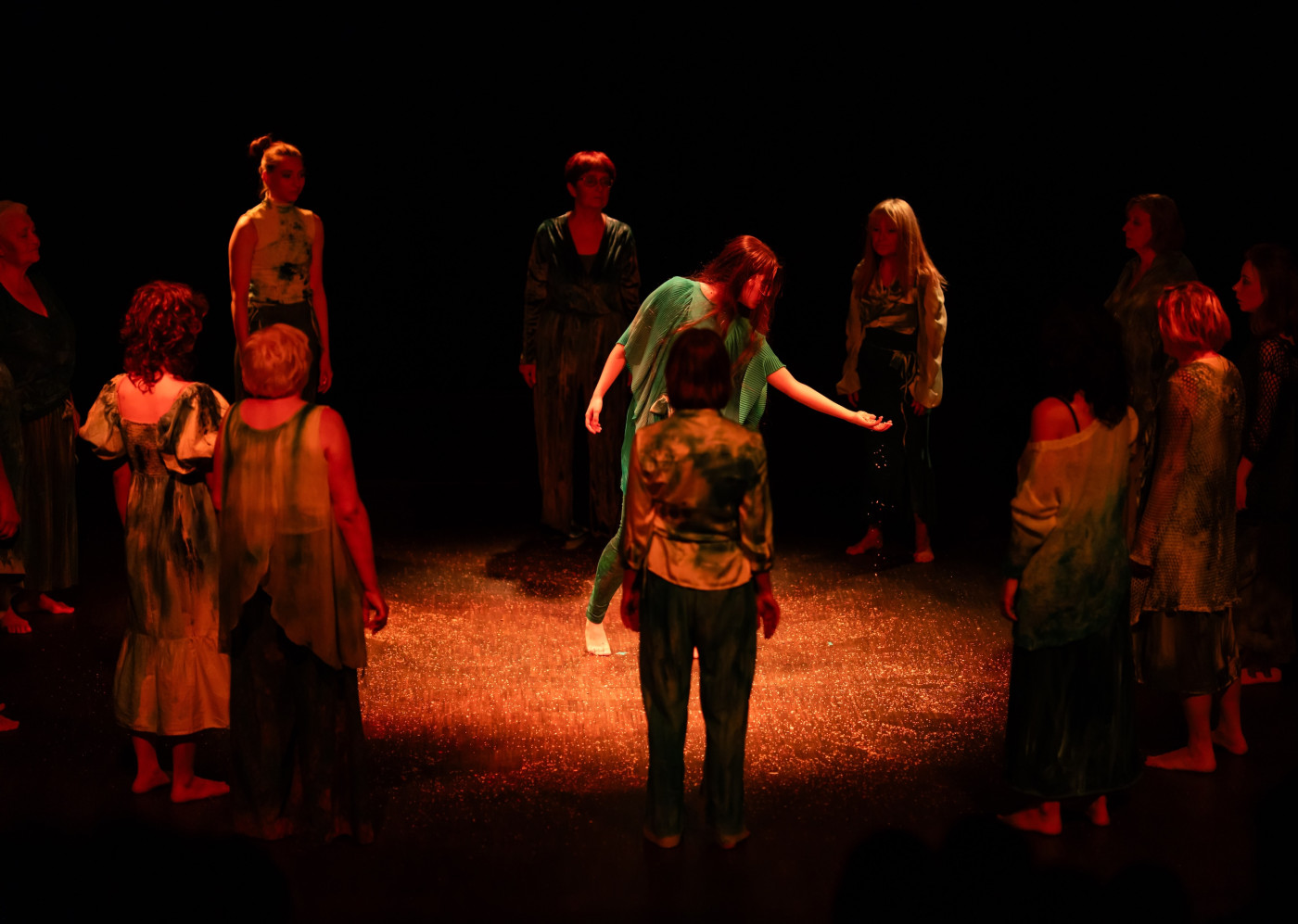 „Eden. Baśń sceniczna w kilku obrazach” premiere  fot.HOLLYBABA 69